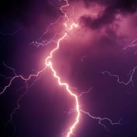 新設住宅着工戸数減少に伴い工務店の激戦時代に突入？